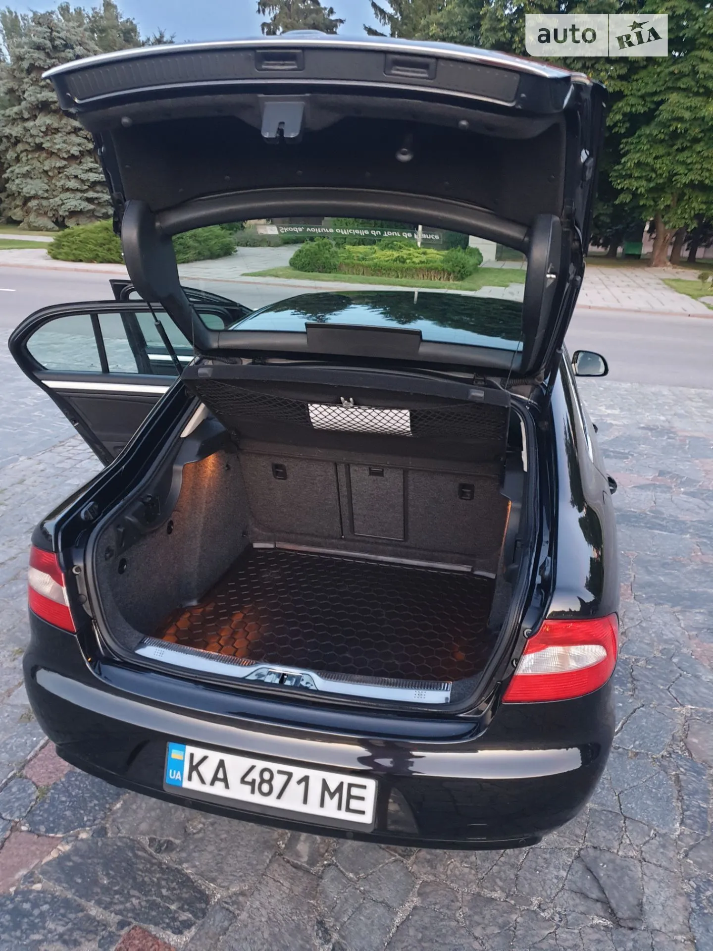2011 Skoda Superb - мініатюра 14