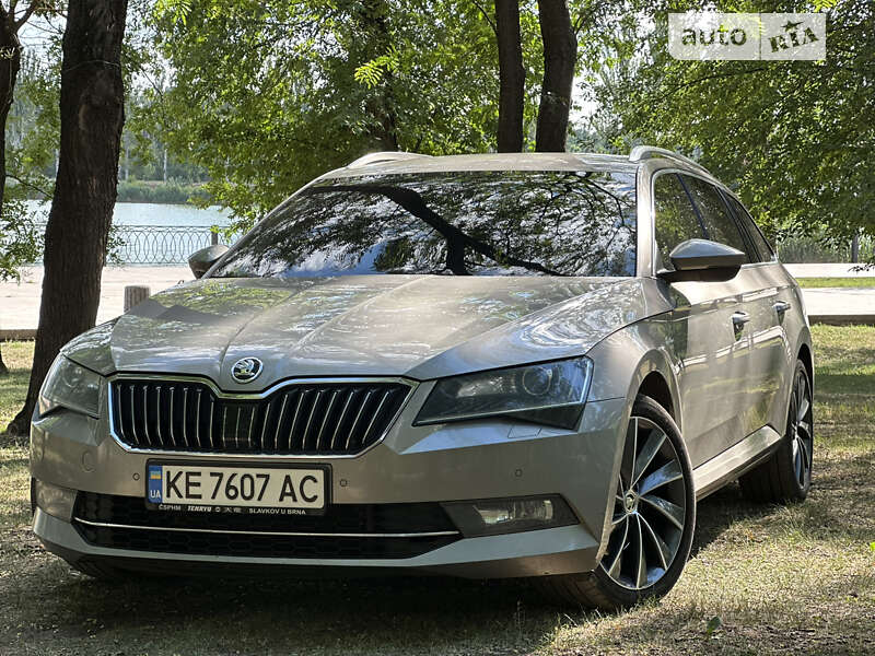 Універсал Skoda Superb 2018 в Кривому Розі