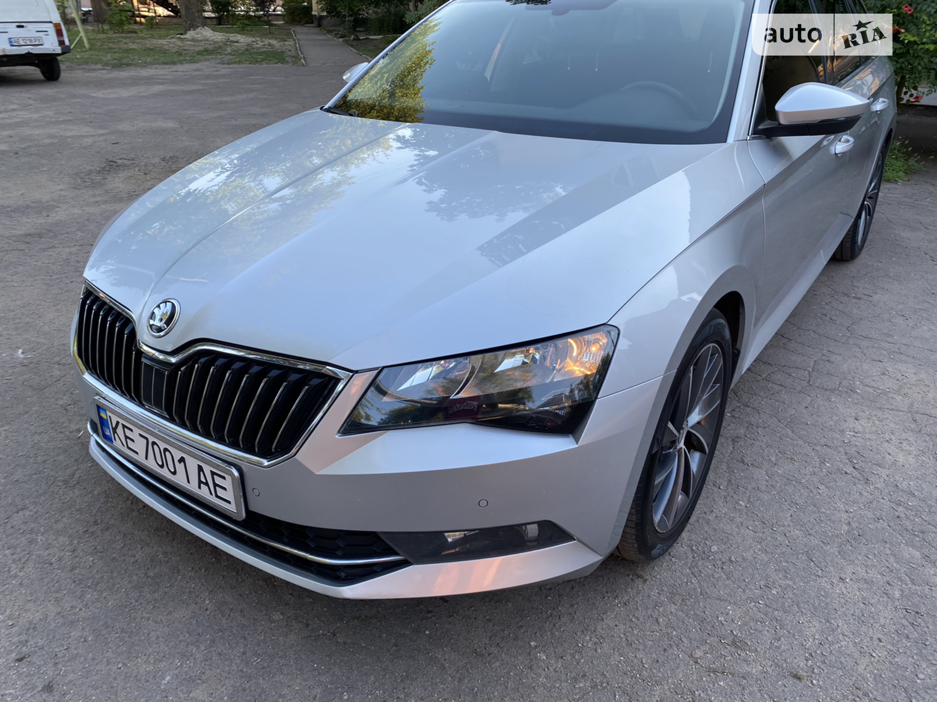 2016 Skoda Superb - мініатюра 3