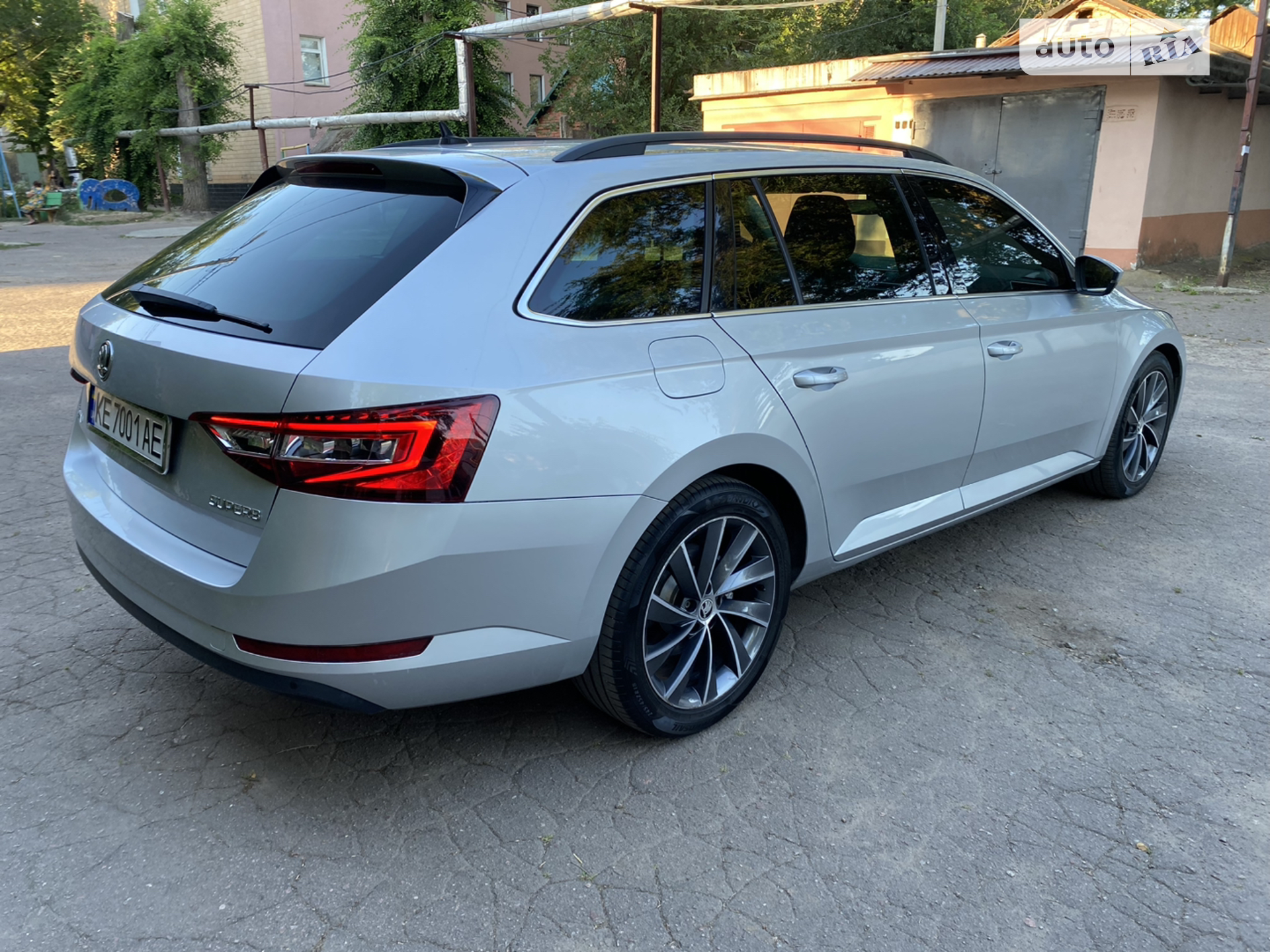 2016 Skoda Superb - мініатюра 9