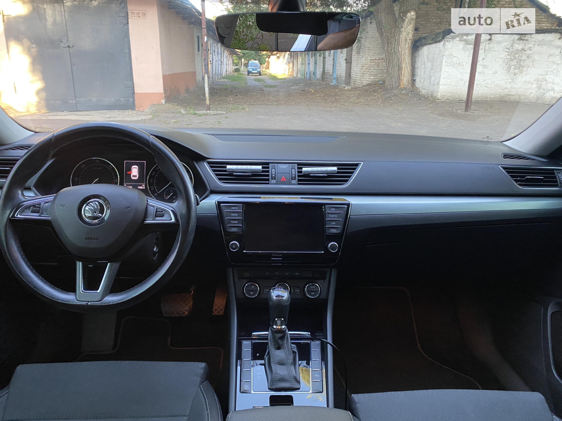2016 Skoda Superb - мініатюра 23