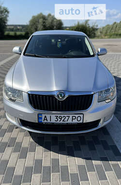 Лифтбек Skoda Superb 2012 в Киеве