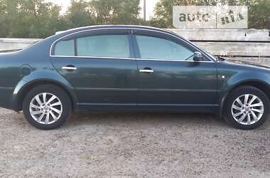 Ліфтбек Skoda Superb 2004 в Знам'янці