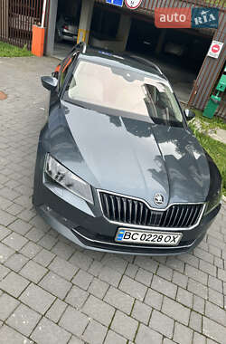 Универсал Skoda Superb 2017 в 