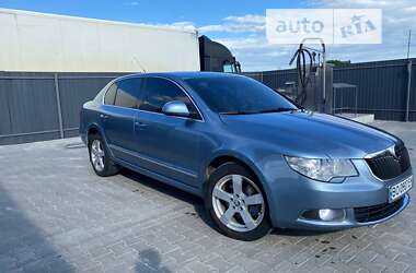 Лифтбек Skoda Superb 2009 в Тернополе