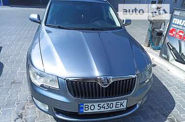 Універсал Skoda Superb 2011 в Тернополі