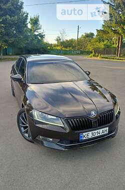 Лифтбек Skoda Superb 2016 в Борисполе