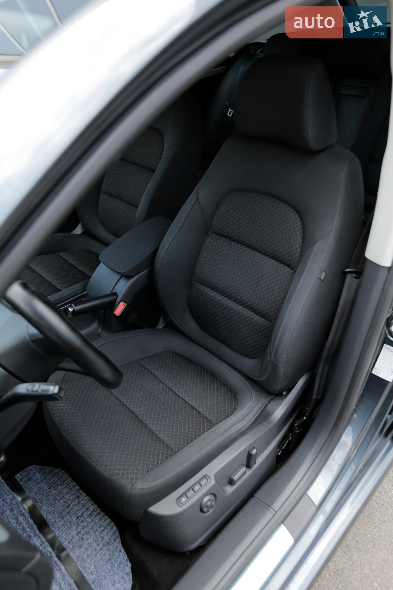 2015 Skoda Superb - мініатюра 23