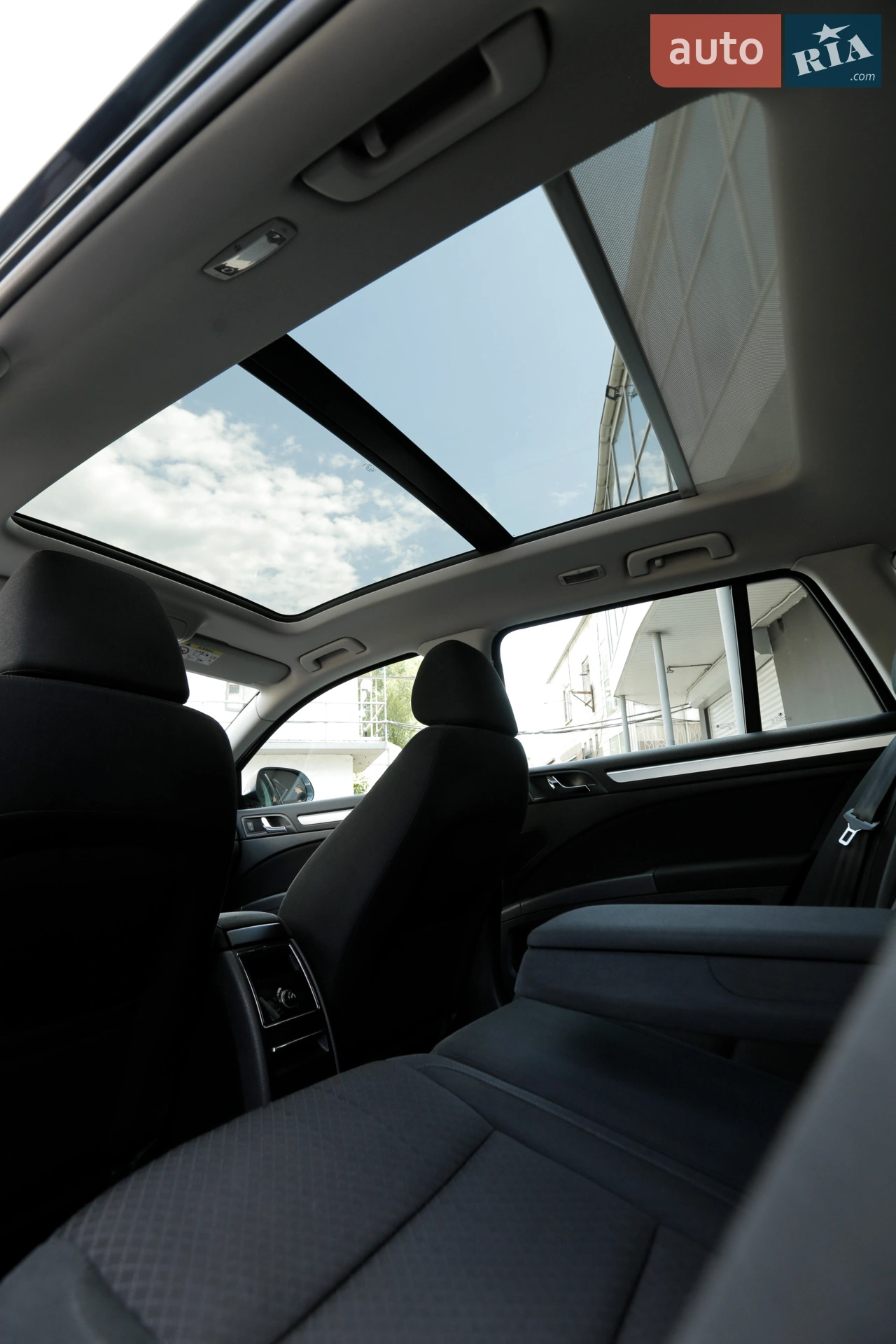 2015 Skoda Superb - мініатюра 26
