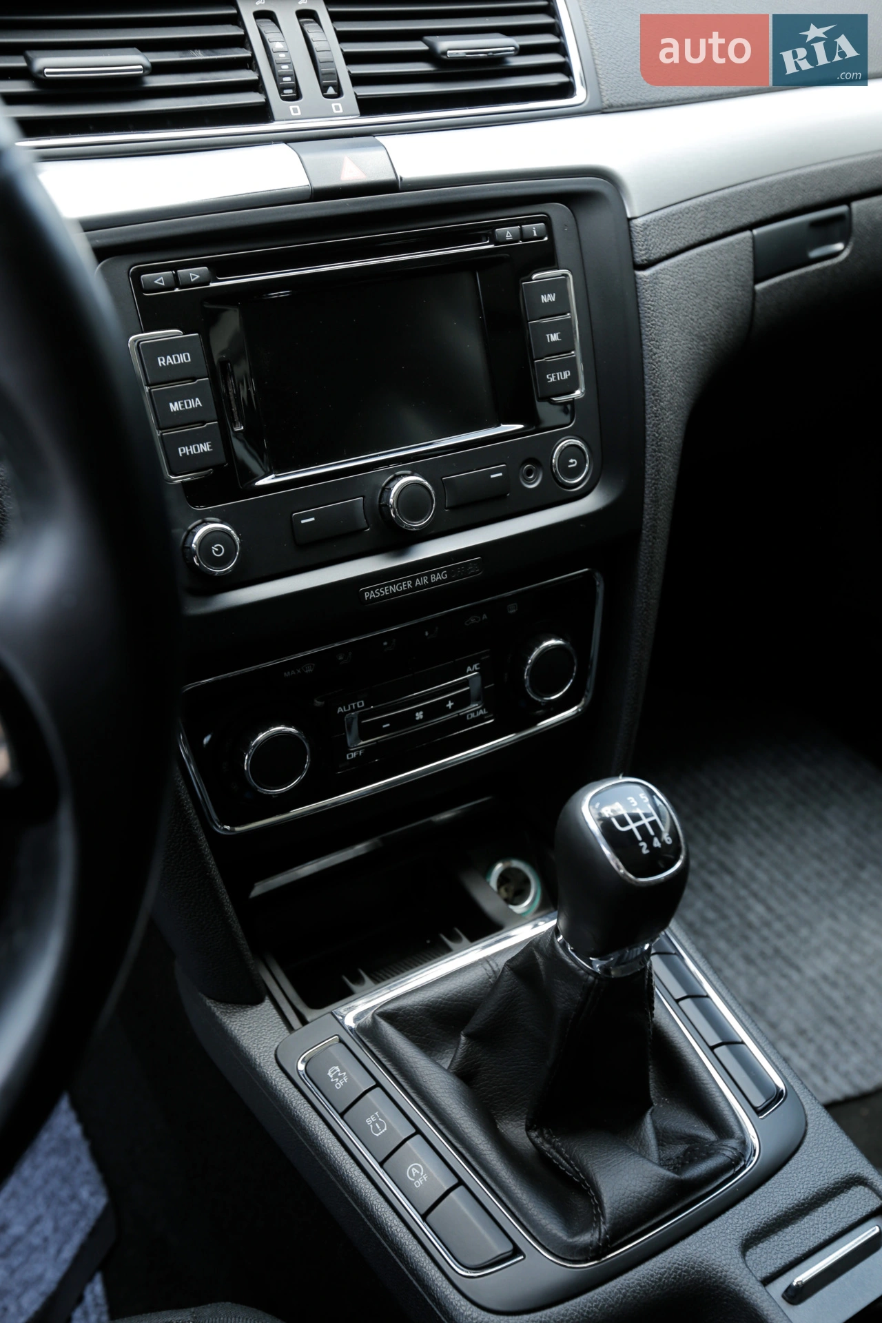 2015 Skoda Superb - мініатюра 38