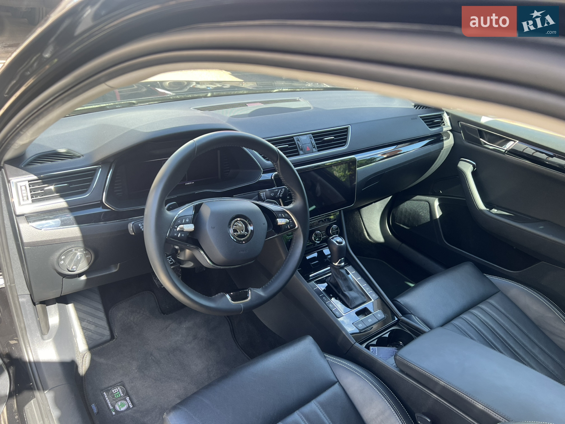 2019 Skoda Superb - мініатюра 25
