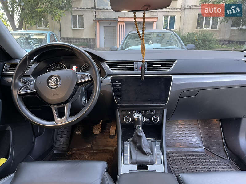 Универсал Skoda Superb 2018 в Сумах