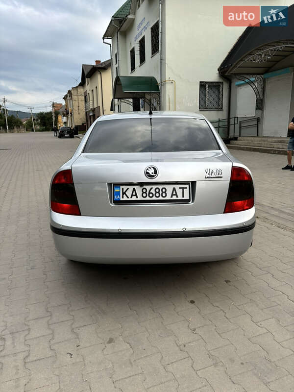 Ліфтбек Skoda Superb 2008 в Львові