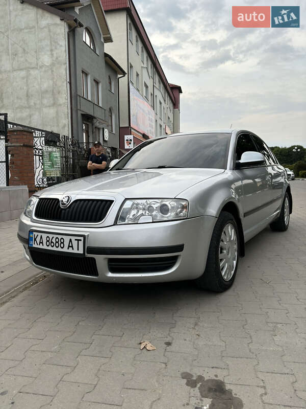Ліфтбек Skoda Superb 2008 в Львові