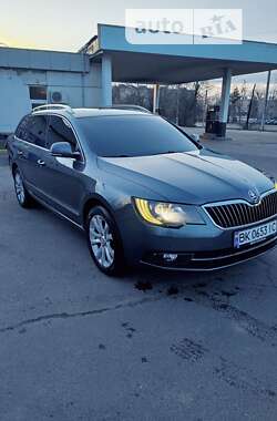 Універсал Skoda Superb 2014 в Кривому Розі