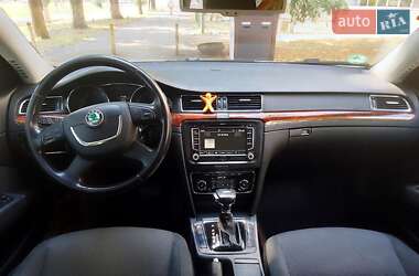 Ліфтбек Skoda Superb 2009 в 