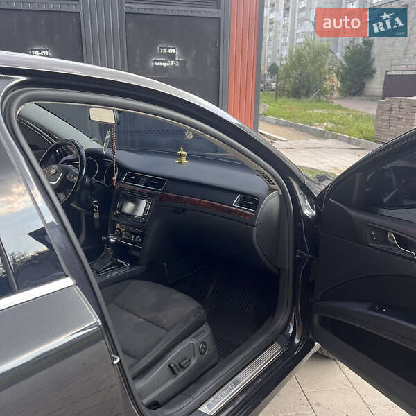 Лифтбек Skoda Superb 2011 в Калуше