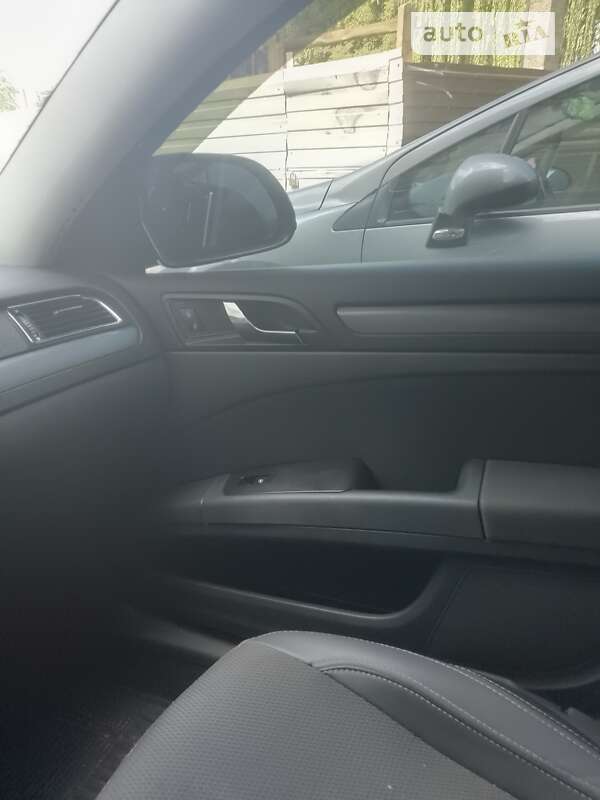 Лифтбек Skoda Superb 2011 в Тернополе