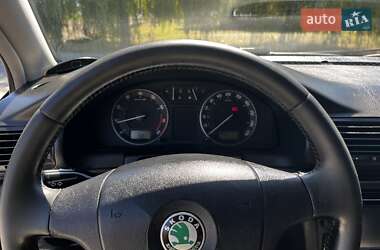 Лифтбек Skoda Superb 2007 в 