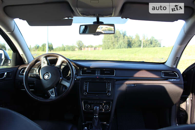 Лифтбек Skoda Superb 2013 в Львове