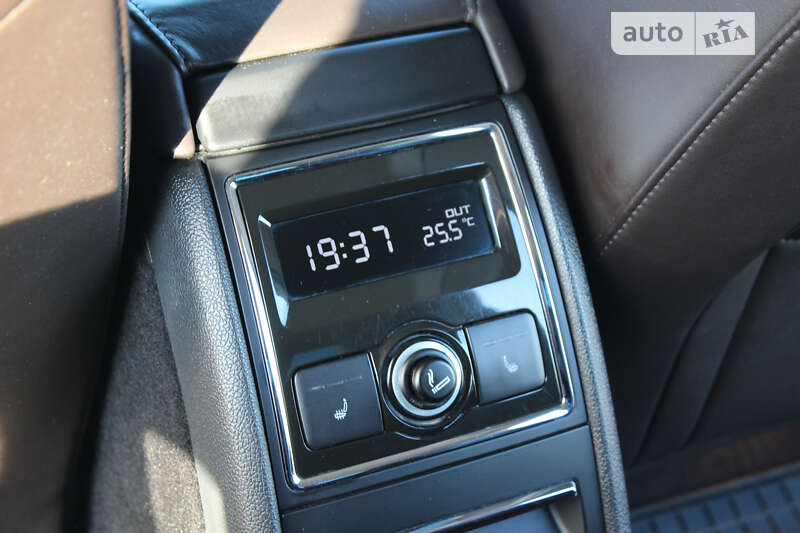 Лифтбек Skoda Superb 2013 в Львове
