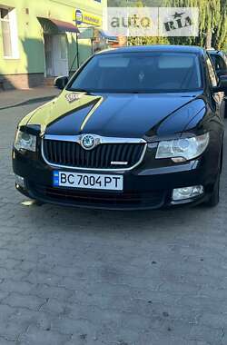 Лифтбек Skoda Superb 2013 в Стрые