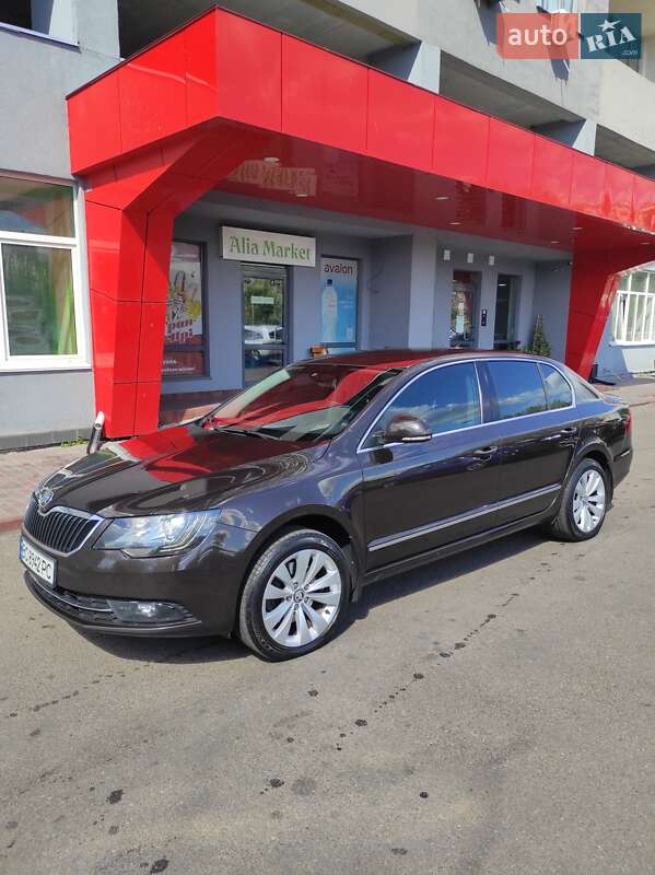 Лифтбек Skoda Superb 2013 в Киеве фото 4 Лифтбек Skoda Superb 2013 в Киеве