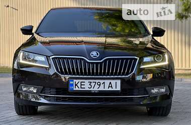 Лифтбек Skoda Superb 2017 в Днепре