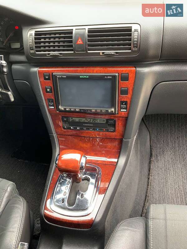 Лифтбек Skoda Superb 2003 в Львове