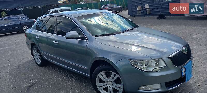 Ліфтбек Skoda Superb 2012 в Коростишеві