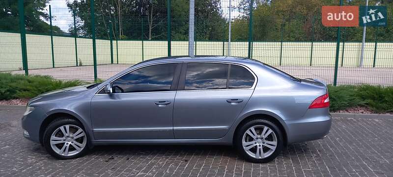 Ліфтбек Skoda Superb 2012 в Коростишеві