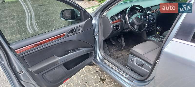 Ліфтбек Skoda Superb 2012 в Коростишеві