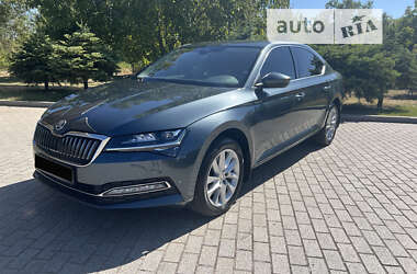 Ліфтбек Skoda Superb 2021 в Кривому Розі