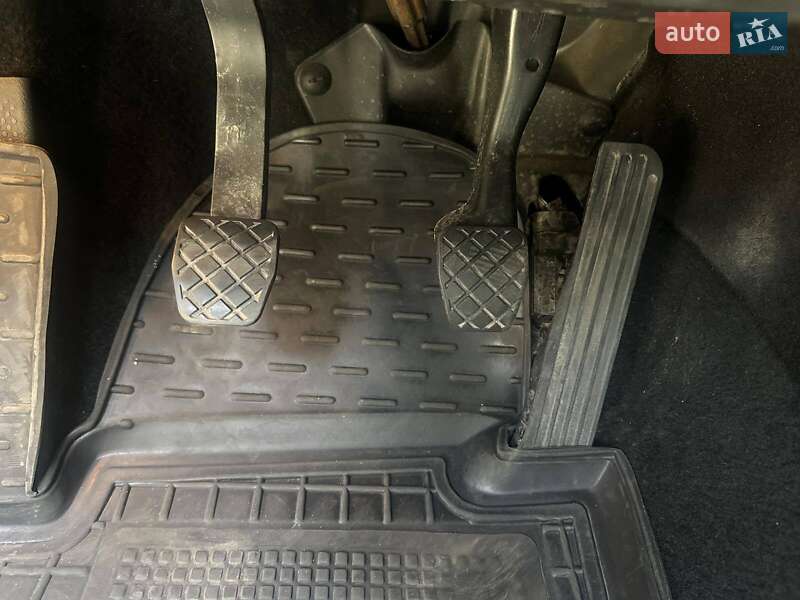 Лифтбек Skoda Superb 2014 в Львове