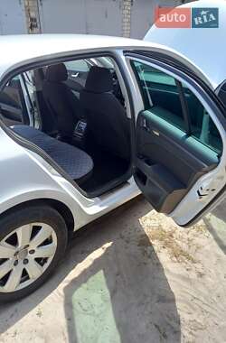 Лифтбек Skoda Superb 2015 в 