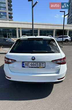 Универсал Skoda Superb 2017 в 