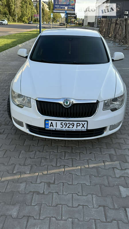 Ліфтбек Skoda Superb 2010 в Києві