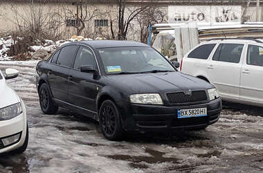 Ліфтбек Skoda Superb 2005 в Оженині