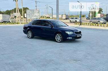 Лифтбек Skoda Superb 2010 в Хусте