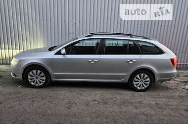 Универсал Skoda Superb 2014 в Киеве