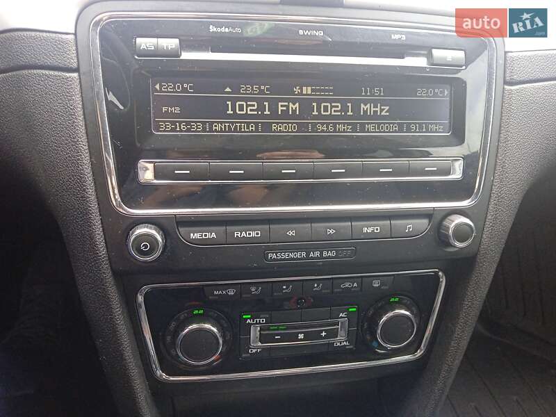 Ліфтбек Skoda Superb 2011 в Львові