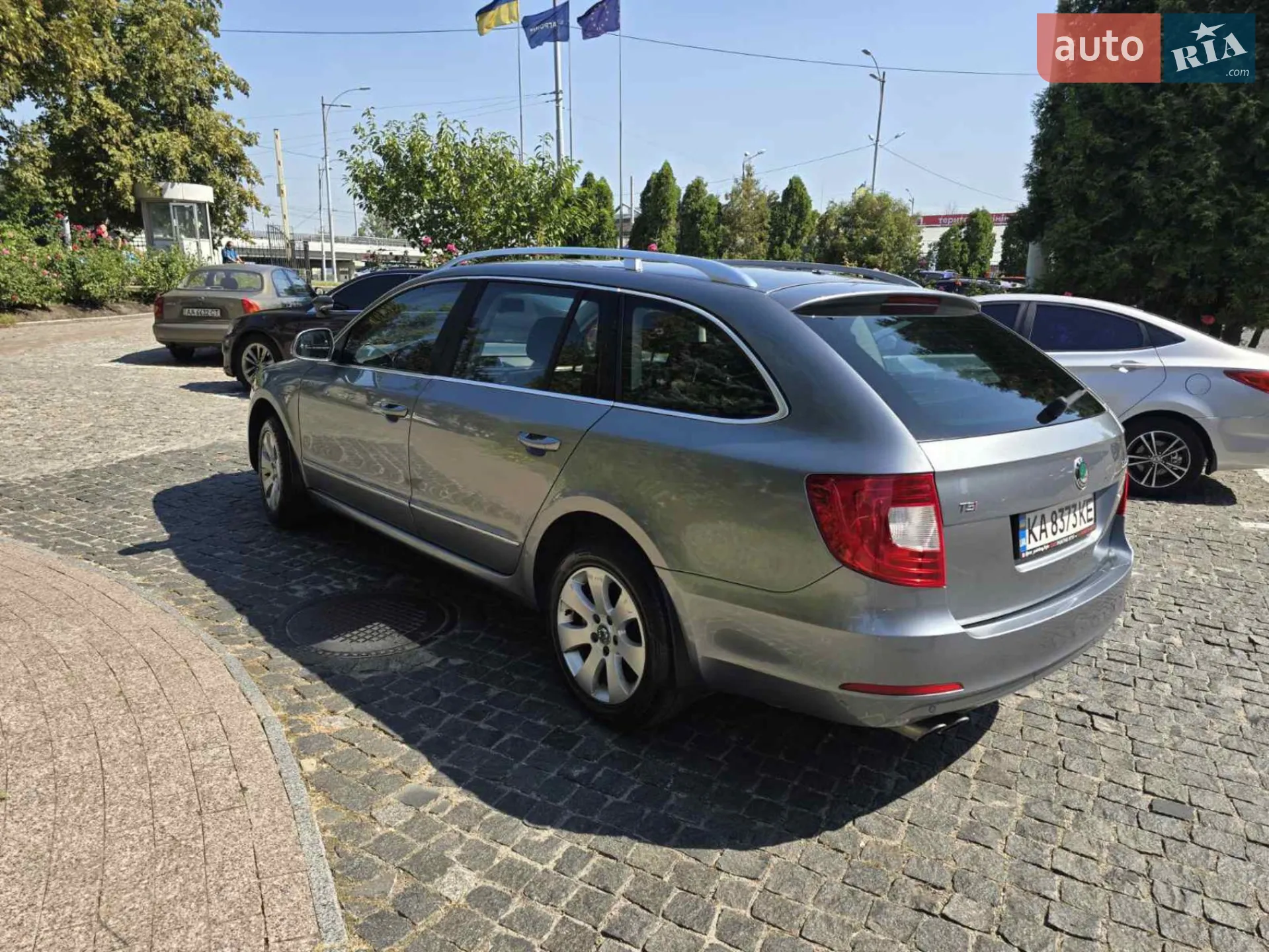 2012 Skoda Superb - мініатюра 2