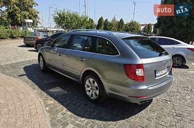Универсал Skoda Superb 2012 в 