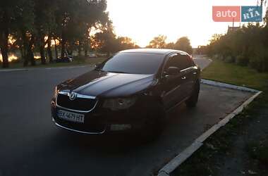 Лифтбек Skoda Superb 2012 в 