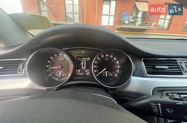 Универсал Skoda Superb 2014 в 