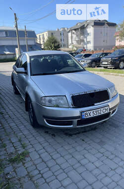 Ліфтбек Skoda Superb 2005 в Рівному