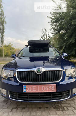 Универсал Skoda Superb 2010 в Рожище