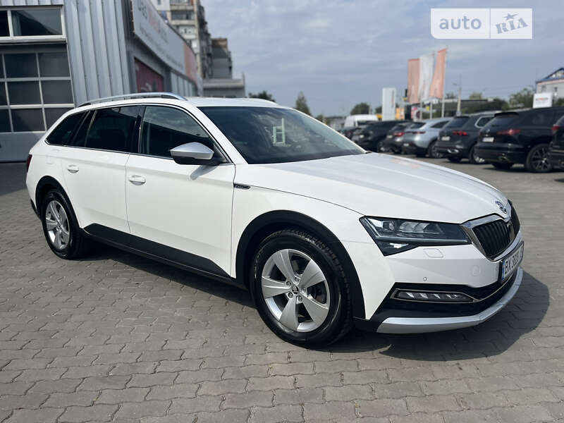 Универсал Skoda Superb 2020 в Хмельницком