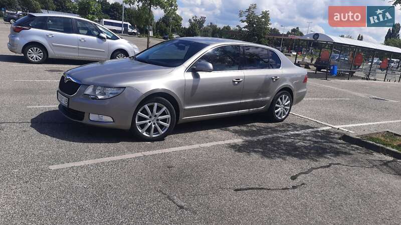 Skoda Superb 2009