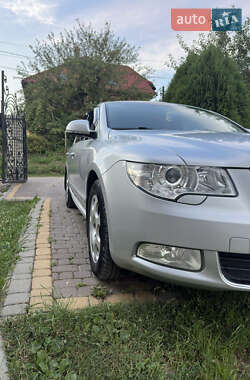 Лифтбек Skoda Superb 2009 в 